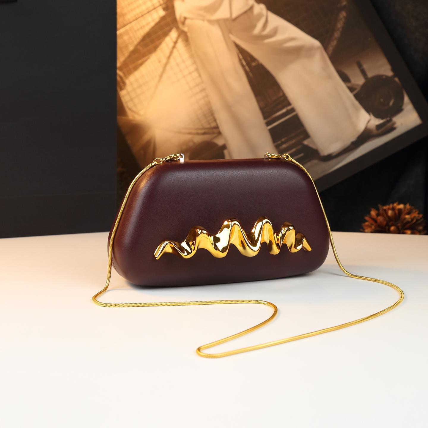 Trendy Letter Logo Leather Tot - Luxury Bags Everyday ulasan dan harga