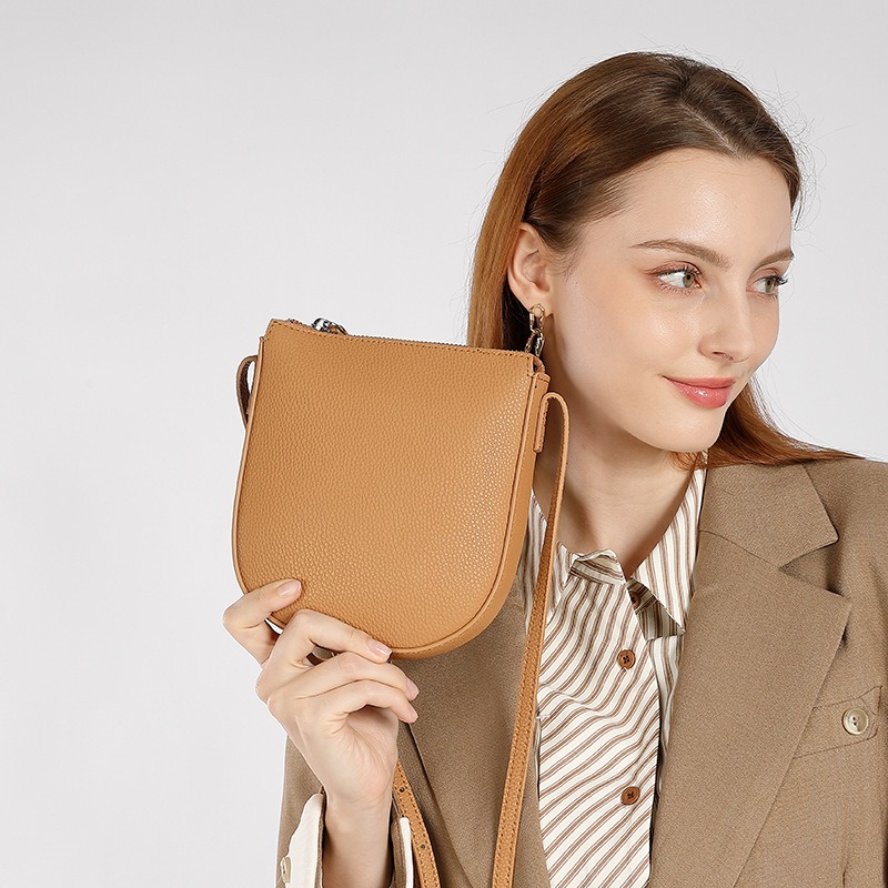 Sophisticated Everyday Small C - Luxury Bags Everyday ulasan dan harga