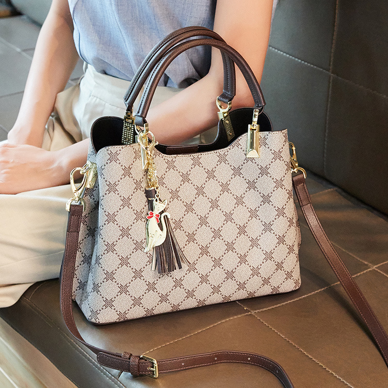 Luxury Everyday Designer Cross - Luxury Bags Everyday ulasan dan harga